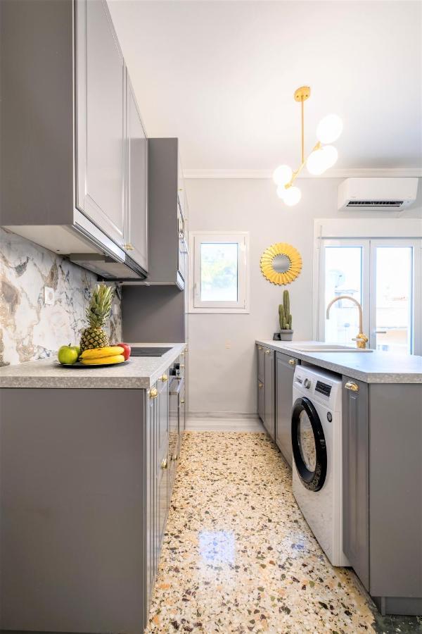 Luxury Penthouse In Prime Central Athens Thissio By Ghh Eksteriør bilde